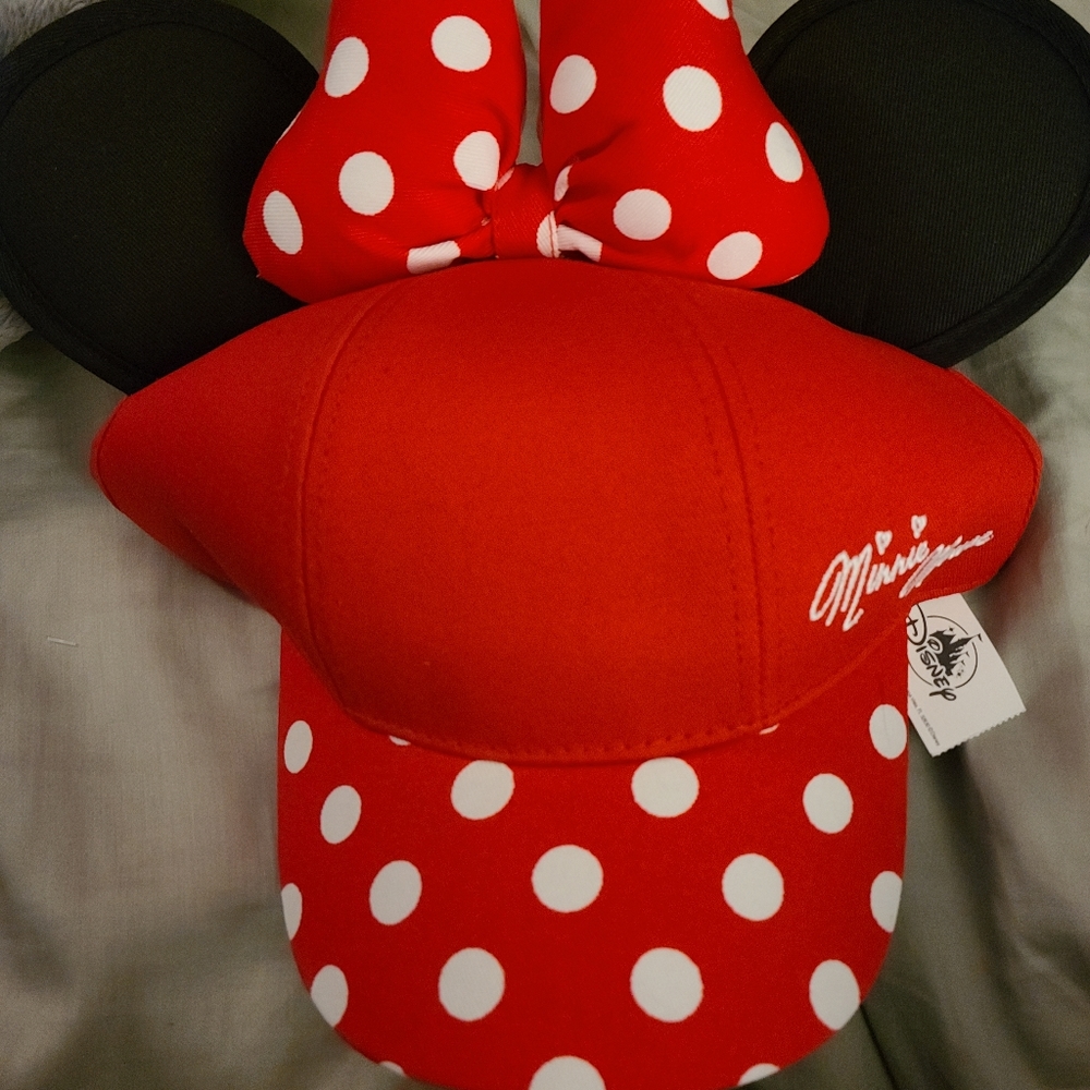 Minnie mouse hat with ears